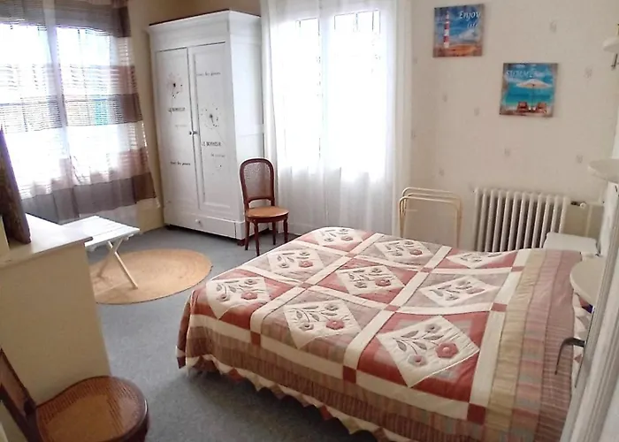 Pluie De Roses Privat bolig