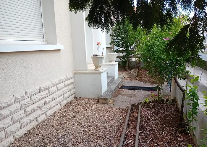 Pluie De Roses Privat bolig